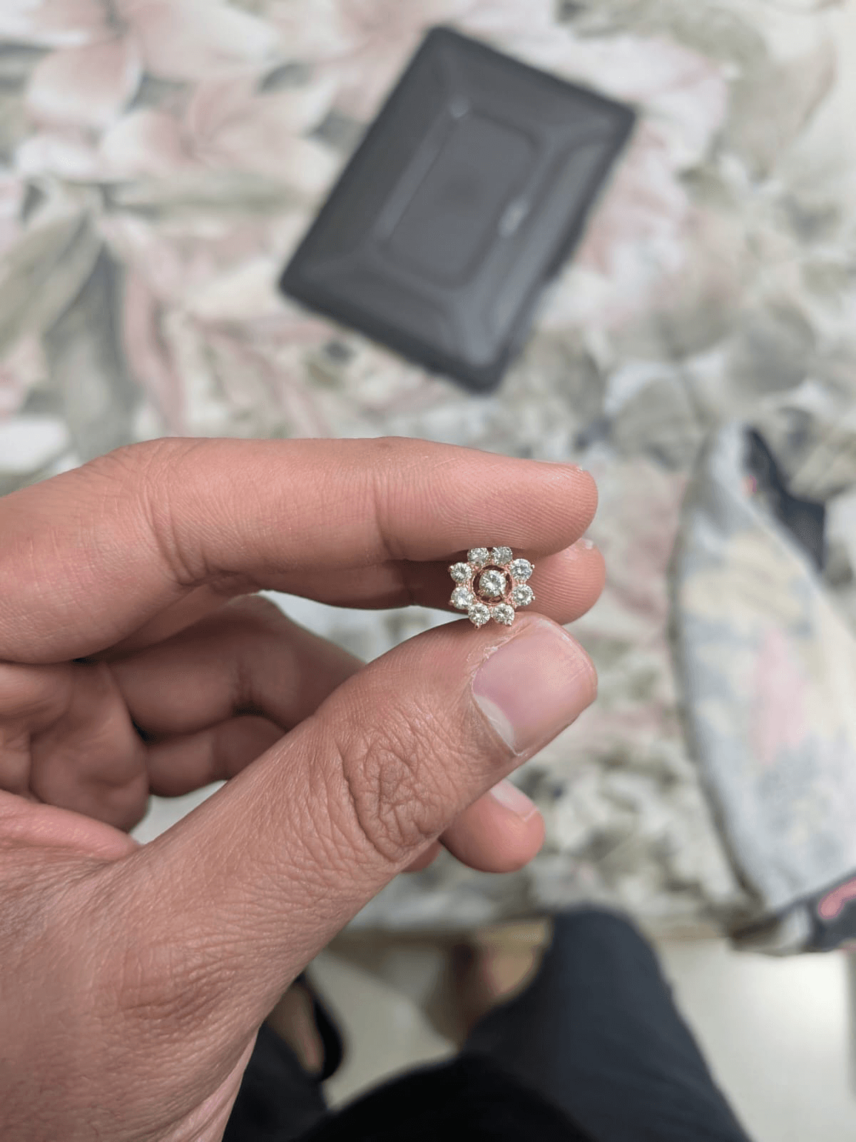 18K Gold Diamond Floral Cluster Stud Earrings — Pair 2