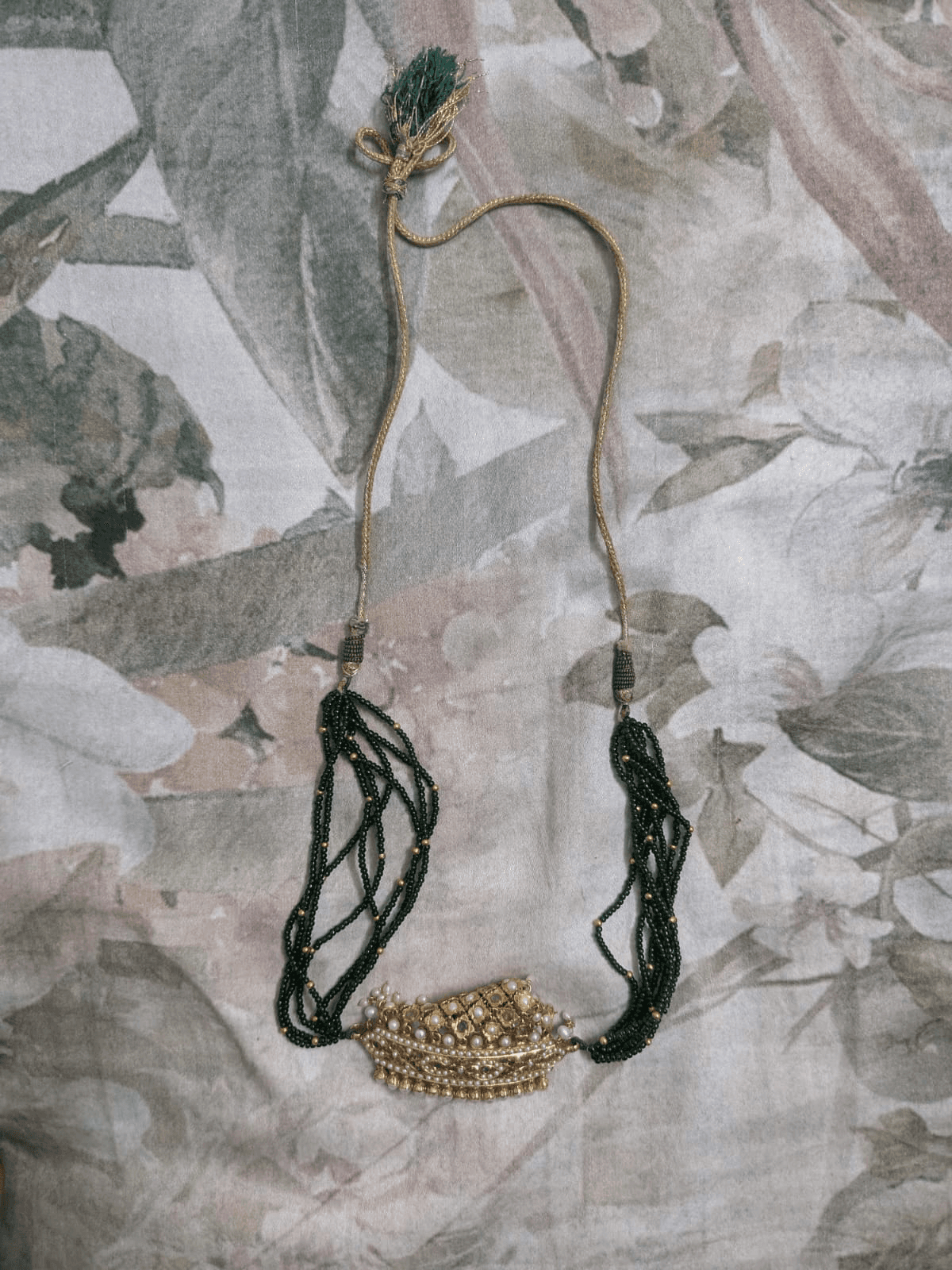 Traditional Gold Jadau Kundan Pendant Necklace — Multi-Strand